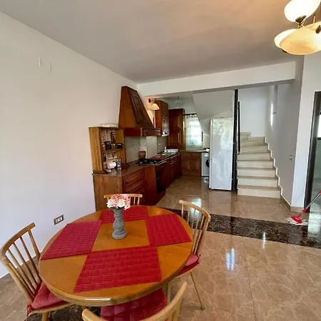Vila Plaja Mamaia Nord *